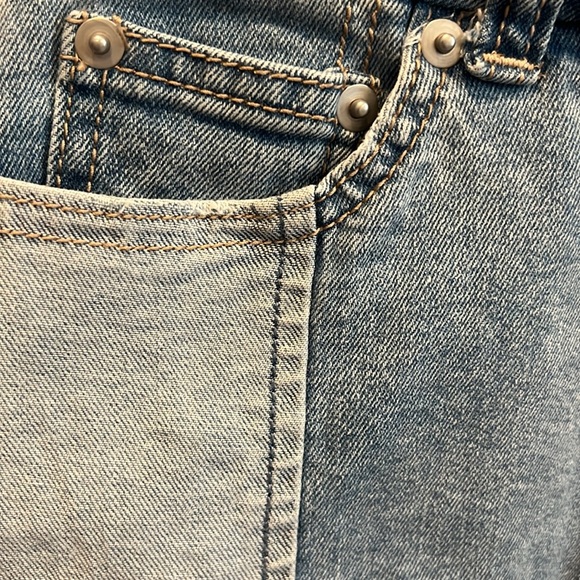 💕No Boundaries NWT super high rise denim patchwork skirt - Picture 3 of 4